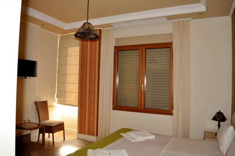 ./../img/016 AKPAION ROOM 3.jpg